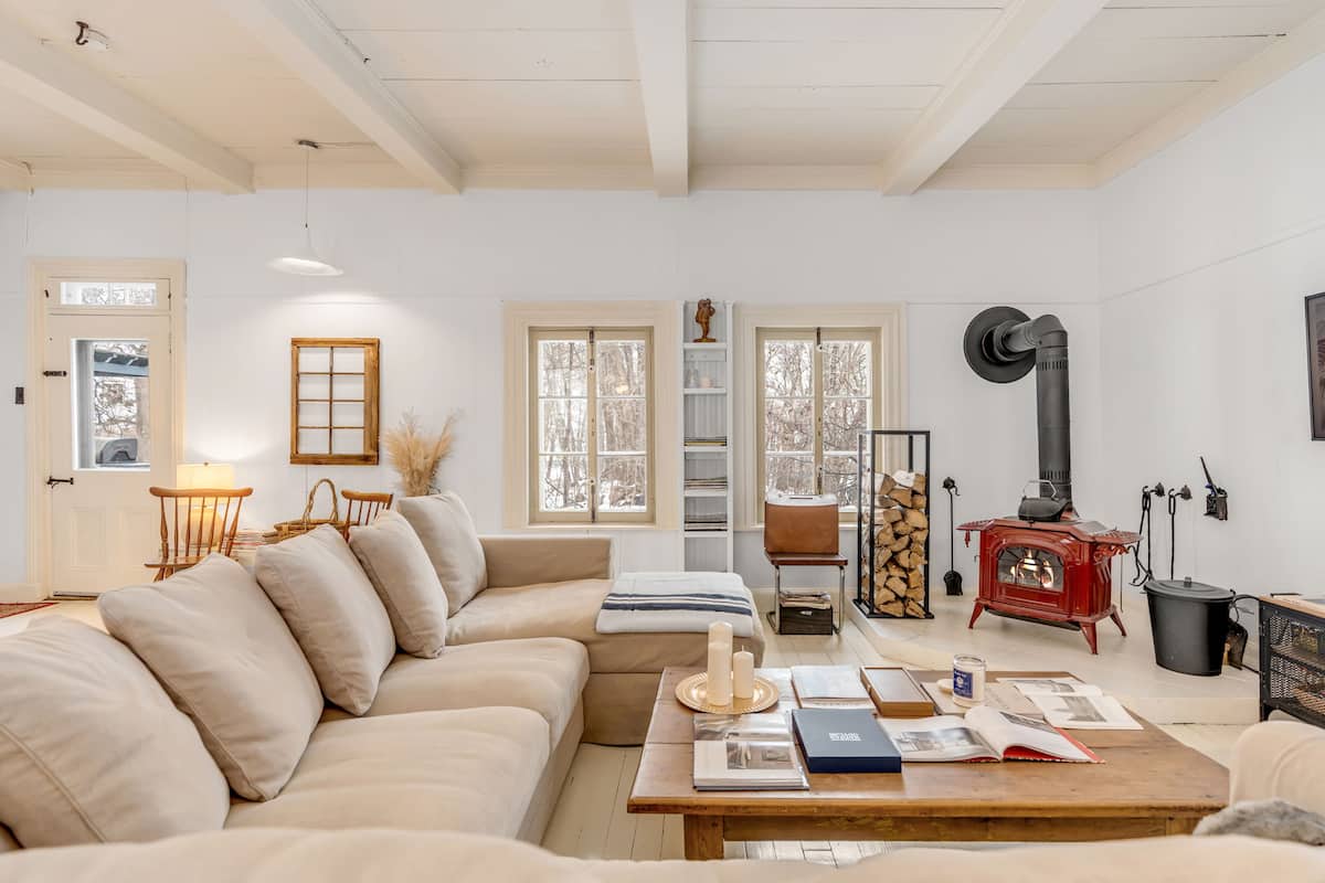 Façade historique de La Petite École de l'Île d'Orléans